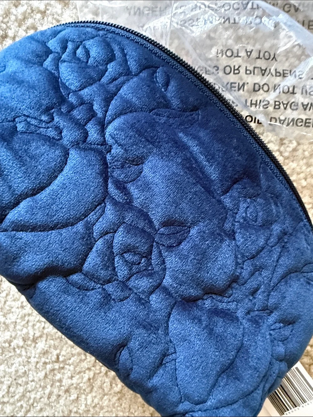 Vera Bradley Quilted Navy Blue Velvet Cosmetic Pouch Belle Disney Rose